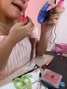 LunaBlaze-21 online show from September 2025 08:10:01 PM