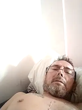 pakillobcn online show from October 2025 02:47:02 PM