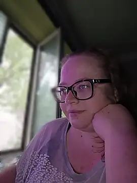 LillyWilly online show from August 2026 08:39:02 AM