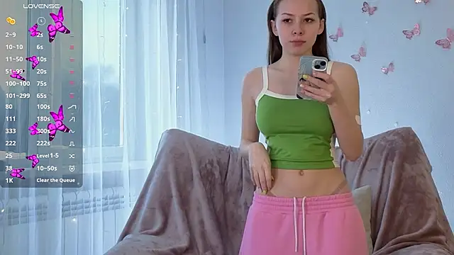 Snapshot of BlushinBloom chatting on February 2026 06:03:02 AM BlushinBloom online show from February 2026 06:03:02 AM