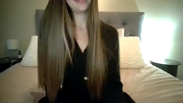 TaylorWest62 online show from October 2025 03:18:02 PM