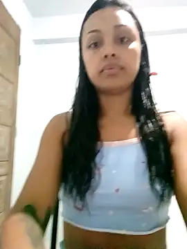 indiazinhabella27 online show from October 2025 10:04:01 PM