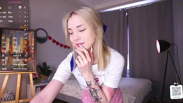 Snapshot of LilianBenskin chatting on February 2026 06:25:02 AM LilianBenskin online show from February 2026 06:25:02 AM