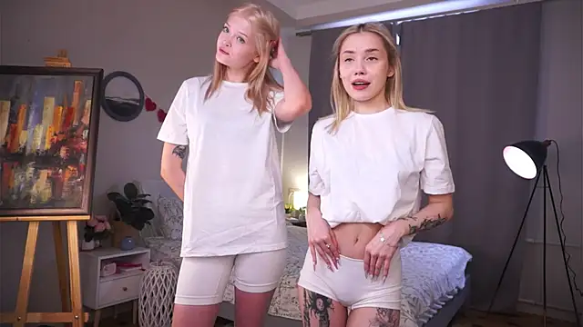 Snapshot of LilianBenskin chatting on February 2026 06:57:02 AM LilianBenskin online show from February 2026 06:57:02 AM