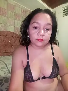 Paolasuj87 rummber9 online show from September 2025 01:06:02 AM