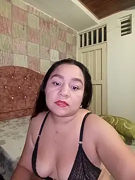 Paolasuj87 rummber9 online show from September 2025 02:35:01 AM