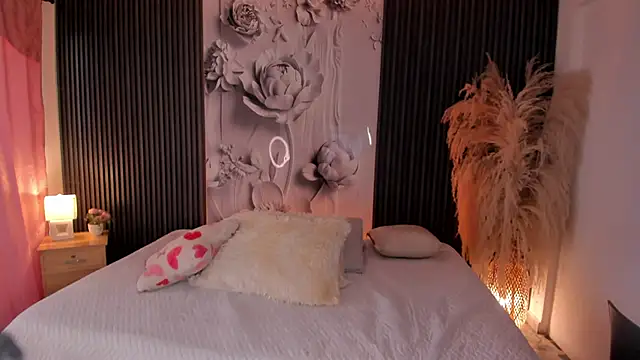 ShaniaDaniels online show from April 2026 10:18:01 PM