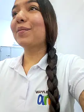 Madison 1 online show from November 2025 09:14:01 PM