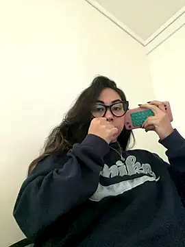 Snapshot of jessens144 chatting on September 2025 03:37:01 PM jessens144 online show from September 2025 03:37:01 PM