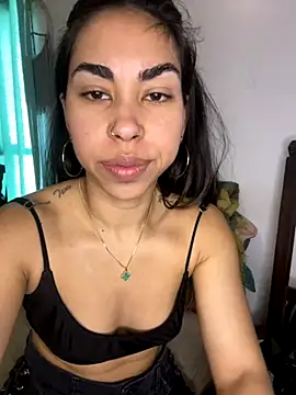 Snapshot of jessens144 chatting on October 2025 05:58:02 PM jessens144 online show from October 2025 05:58:02 PM
