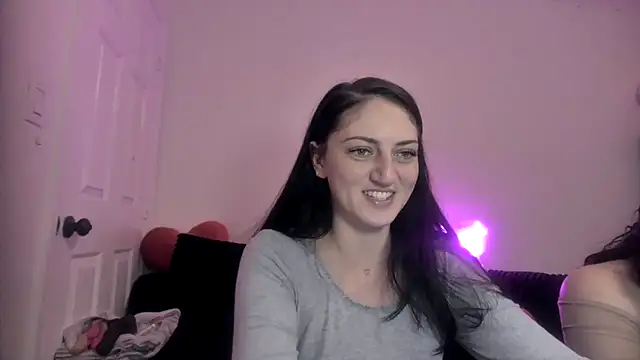 torithequeen online show from February 2026 02:43:02 PM