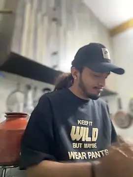 Snapshot of seenu2101 chatting on March 2026 01:07:02 AM seenu2101 online show from March 2026 01:07:02 AM