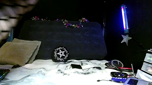 Splash Queen420 online show from October 2025 02:45:02 AM