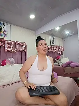 AriannaAdames online show from July 2026 12:52:02 PM
