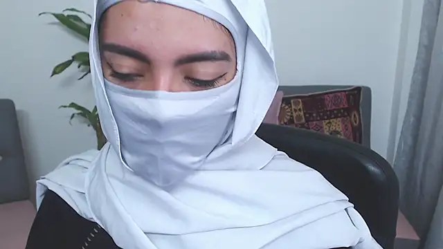 jade nassar online show from November 2025 12:02:01 AM