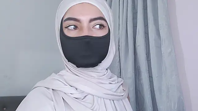 jade nassar online show from December 2025 12:49:02 AM