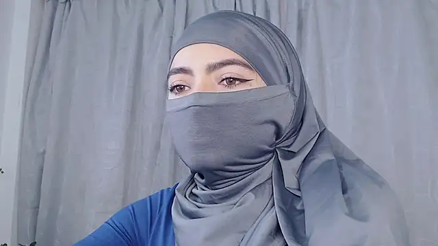 Snapshot of jade_nassar chatting on July 2026 05:15:02 PM jade nassar online show from July 2026 05:15:02 PM