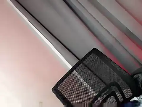 your hottest kim online show from October 2025 03:23:02 AM