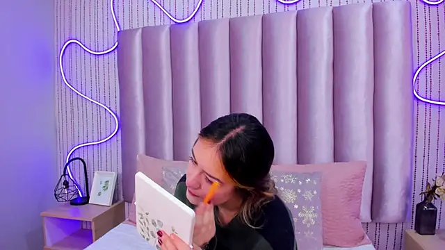 SamanthaPeachss online show from November 2025 11:54:01 AM