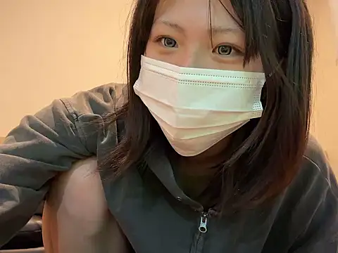 Snapshot of kabikabi_makaron chatting on June 2026 08:49:02 AM kabikabi makaron online show from June 2026 08:49:02 AM