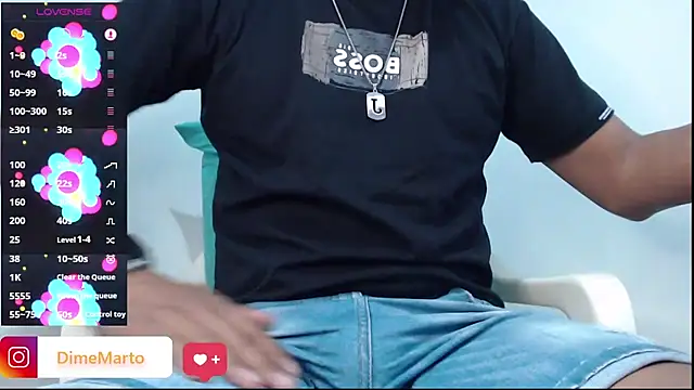 Snapshot of mike_black_22 chatting on June 2026 05:57:02 PM mike black 22 online show from June 2026 05:57:02 PM