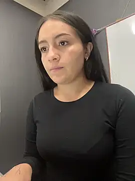 Alyha Cortes online show from February 2026 02:24:02 PM