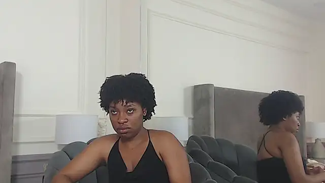 NatashaSilver online show from November 2025 01:12:02 PM