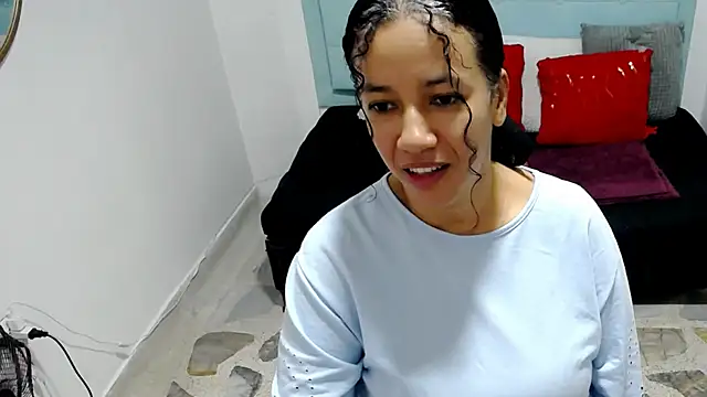 Snapshot of michel_rous_ chatting on September 2025 01:38:01 PM michel rous online show from September 2025 01:38:01 PM