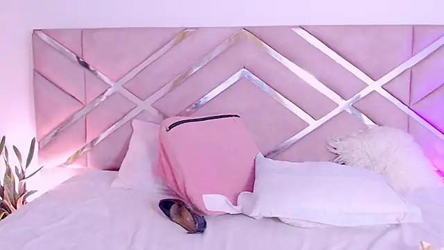 sofia 07 online show from February 2026 10:38:02 PM