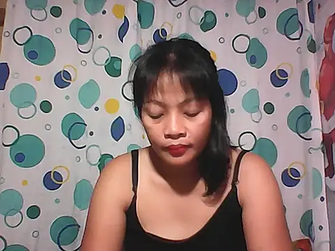 HottyElle online show from December 2025 05:23:01 AM