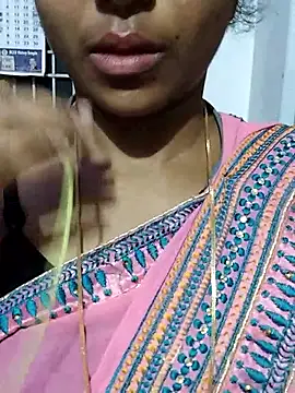 Snapshot of Varsha21 chatting on September 2025 02:01:01 AM Varsha21 online show from September 2025 02:01:01 AM