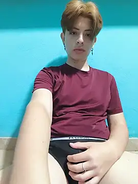 Snapshot of ethan_manovan chatting on July 2026 10:12:01 PM ethan manovan online show from July 2026 10:12:01 PM