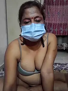 mature mimi online show from October 2025 06:01:01 PM