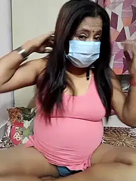 mature mimi online show from December 2025 06:15:01 PM