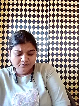 Meenu tiwari online show from September 2025 10:51:01 AM