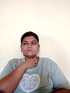 Meenu tiwari online show from October 2025 11:31:01 AM