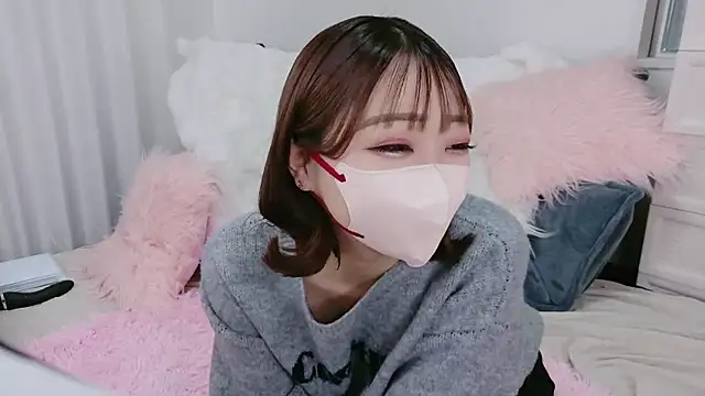 Snapshot of Rina_72 chatting on December 2025 06:30:02 AM Rina 72 online show from December 2025 06:30:02 AM