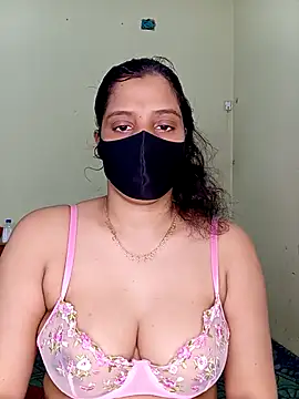 Rose-luckey online show from November 2025 12:30:01 PM