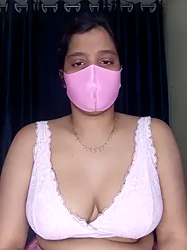 Rose-luckey online show from February 2026 02:03:01 PM