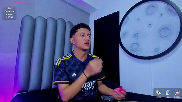  Leohot  online show from January 2026 03:22:01 AM