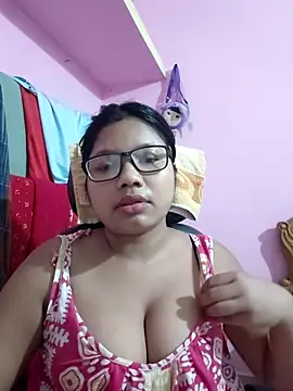 Redchery online show from July 2026 05:15:02 PM