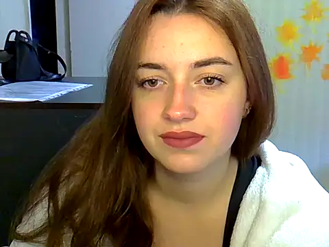 daniella brun online show from October 2025 07:42:02 AM