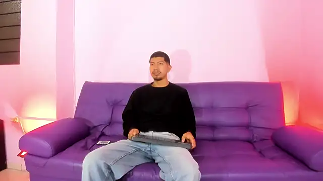 AxelAndJeremy online show from September 2025 04:14:01 AM