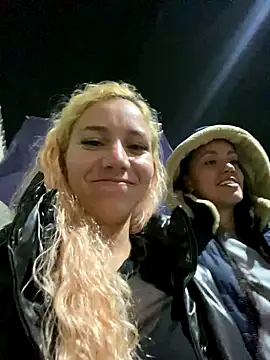 Snapshot of Bruna551 chatting on October 2025 12:09:01 AM Bruna551 online show from October 2025 12:09:01 AM