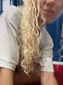 Snapshot of Bruna551 chatting on February 2026 03:00:02 AM Bruna551 online show from February 2026 03:00:02 AM