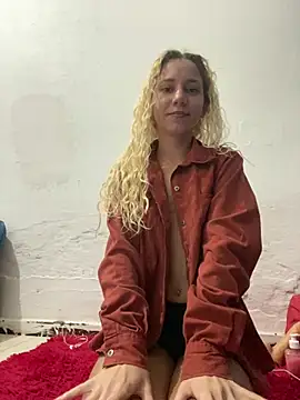 Snapshot of Bruna551 chatting on February 2026 12:11:02 AM Bruna551 online show from February 2026 12:11:02 AM