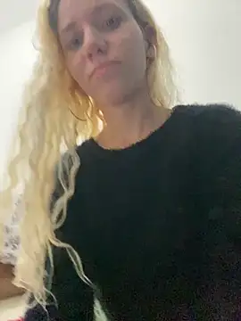 Snapshot of Bruna551 chatting on March 2026 02:50:02 AM Bruna551 online show from March 2026 02:50:02 AM