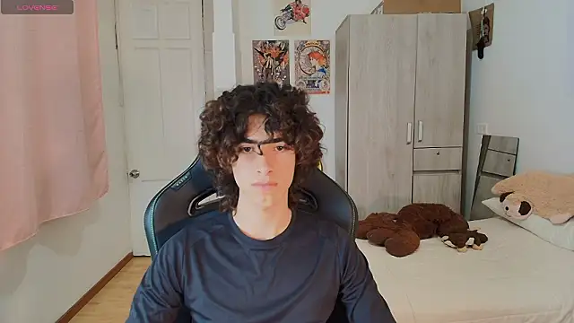 Nude Boy18 online show from March 2026 03:09:02 AM