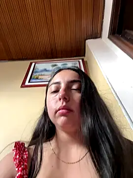 Snapshot of Dulce_1408 chatting on October 2025 06:31:01 PM Dulce 1408 online show from October 2025 06:31:01 PM