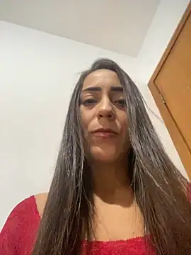 lucioliveira online show from November 2025 04:11:02 PM